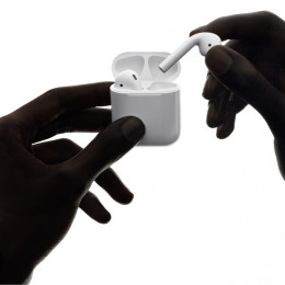 AirPods 2